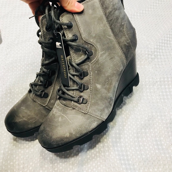 Sorel Joan uptown lace nubuck leather wedge boots - Picture 6 of 10